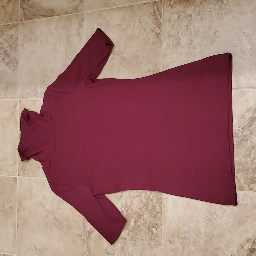a new day Women's Short Sleeve Tee - Burgundy
